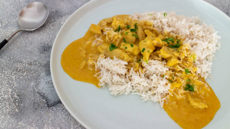 Curry Geschnetzeltes mit Sahne - Leckere Koch &amp; Grill Rezepte