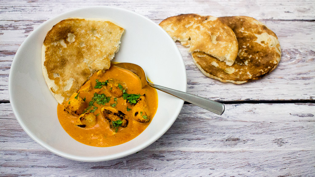 Chicken tikka masala – Hähnchen in cremiger Tomaten-Curry-Sauce